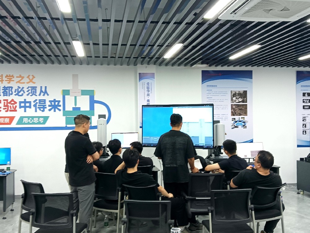 技术赋能海外合作伙伴|精密测量设备实操培训圆满完成